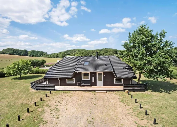 Feriehus Fy132-middelfart-stjernevej-109 *